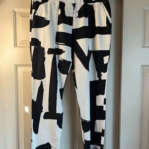 Urban by Alembika knit pants, black and white, size 4=US size 12-14